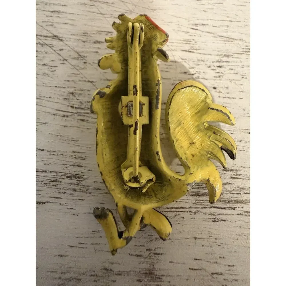 Vtg Yellow Rooster Chicken Brooch Pin Painted Cast Metal Red Hat Farm Folk Art